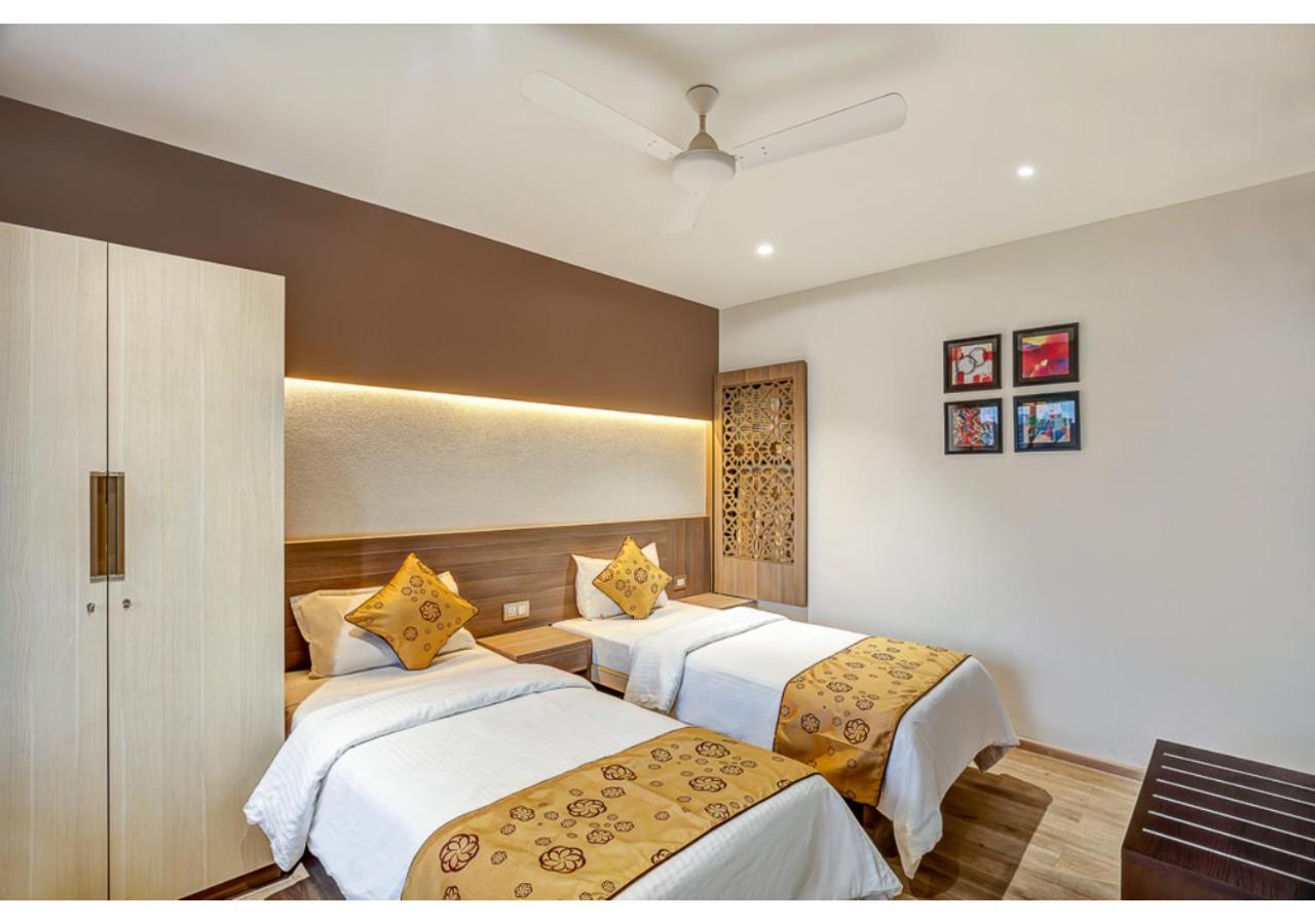 Ashok Deluxe Apartments, Marol Andheri East Mumbai Exteriör bild